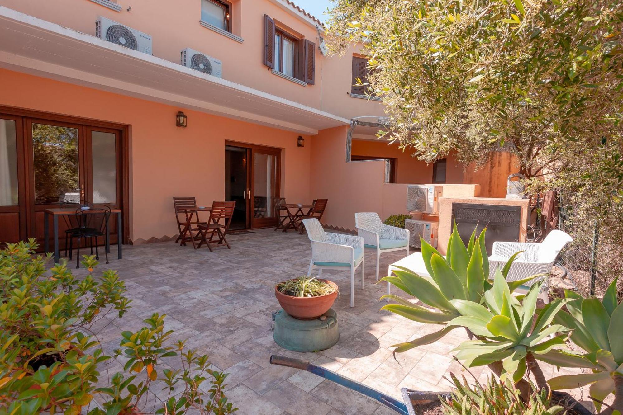 سان تيودورو B&B Pettirosso المظهر الخارجي الصورة
