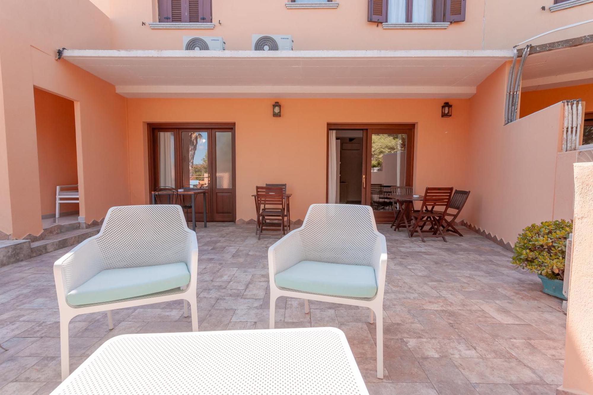سان تيودورو B&B Pettirosso المظهر الخارجي الصورة