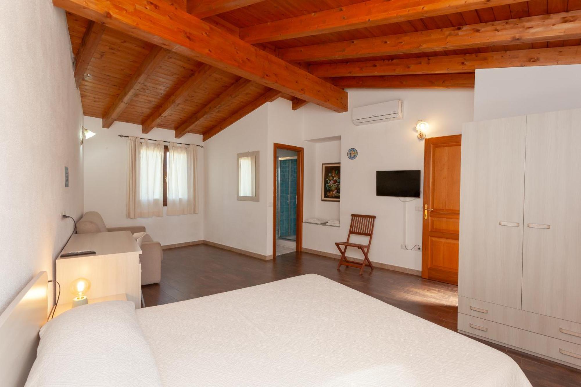 سان تيودورو B&B Pettirosso المظهر الخارجي الصورة