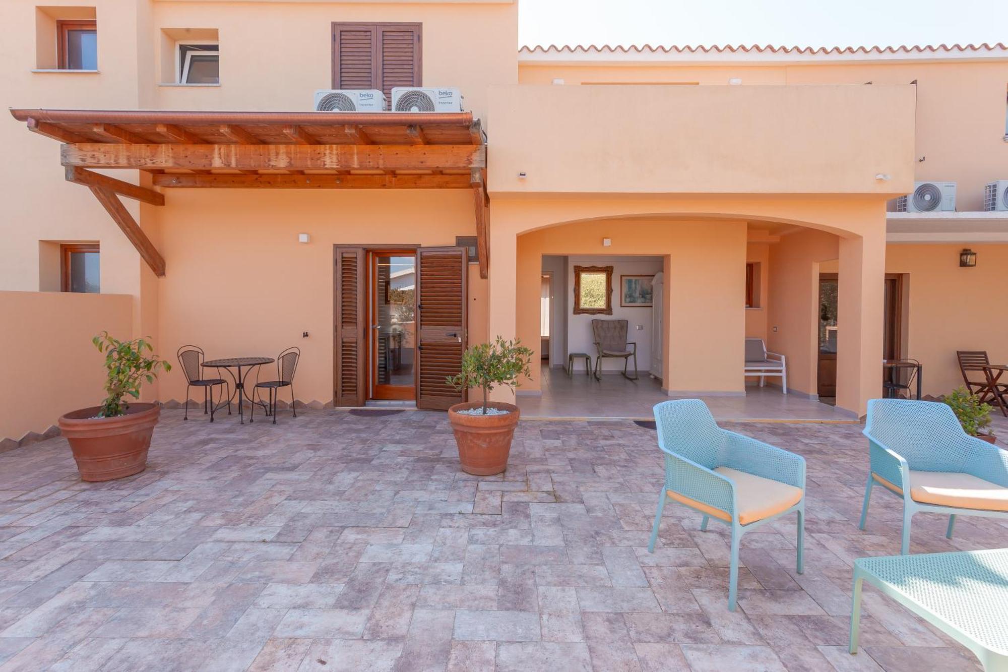 سان تيودورو B&B Pettirosso المظهر الخارجي الصورة